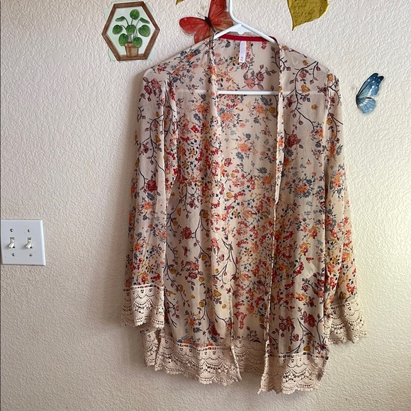 Floral Sheer Kimono with Lace Trim - Picture 1 of 4